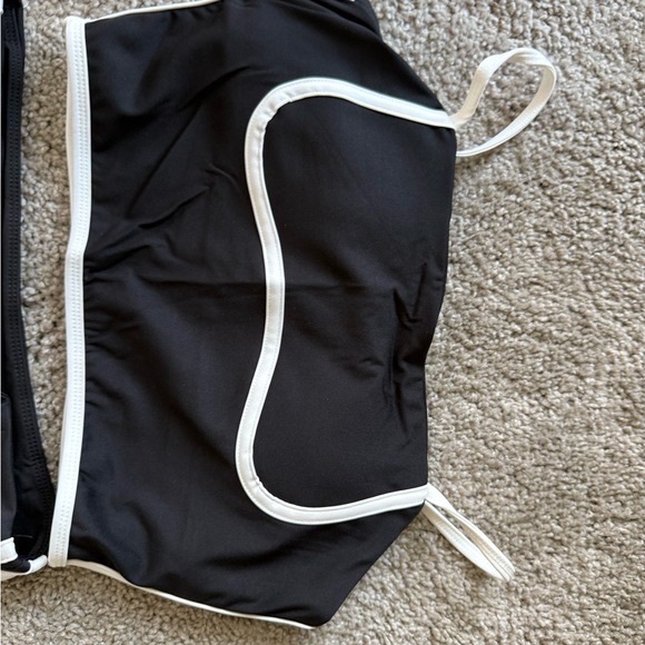 ALO Yoga Black Boot Cut Pants with White Trim - Picture 5 of 5